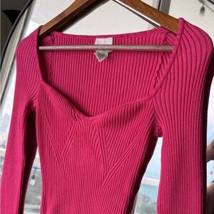 H&M Cherry Pink Ribbed Long Sleeve Top – Size S